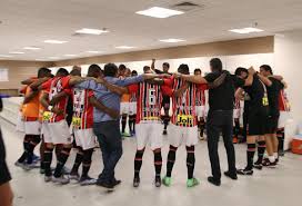 Jun 26, 2021 · o são paulo vai contar com uma novidade importante para o confronto deste domingo contra o ceará, marcado para às 20h30 (de brasília), no castelão, e válido pela sétima rodada do campeonato brasileiro. O Xrhsths Sao Paulo Fc Sto Twitter Fotos Dos Bastidores Cenas Do Jogo Do Tricolor Na Tarde De Ontem Pelo Paulistao Https T Co B4korqd7nc Https T Co Cd11xvm2qm
