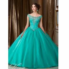 Resultado de imagem para vestidos de debutantes 2018