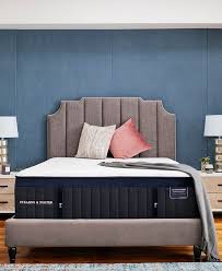 Stearns & foster mattresses overview the stearns & foster 2019 lineup of mattresses includes 22 total models, separated into four lines, the estate, lux estate, lux estate hybrid, and reserve models. Stearns Foster Estate Hurston 14 5 Luxury Plush Euro Pillow Top Mattress Set Queen Reviews Mattresses Macy S