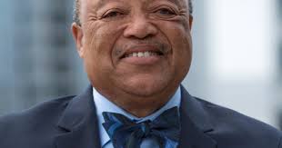 Interview with Bill McCurine Class of 1969 · History 10.04: Dartmouth Black  Lives · Dartmouth Course Exhibits