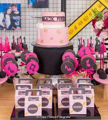 Blackpink Birthday Cake Ideas Birthday Party Kpop Inspiration Birthdayparty Blink Blackpinkcake Par Birthday 16th Birthday Cake For Girls Birthday Party