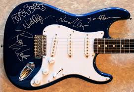 Welcome Rock Star Gallery Music Memorabilia Rock Rollrock Star Gallery Pink Floyd Fender Stratocaster Richard Wright