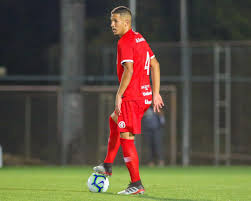 Após ter sua vinda encaminhada, o atacante pedro henrique não será mais jogador do internacional. Dá´€É´Éªá´‡ÊŸ Bá´Ê€É¢á´‡s On Twitter 3 Pedro Henrique Alves Santana Ph Henrique17 Apelido Pedro Henrique Zagueiro 31 01 2001 18 Anos Contrato Ate 31 03 2022 Https T Co Q7n09ahryu