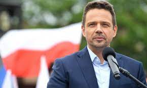 He is also a political scientist specializing in european studies. Poland A President From Nowhere Eurotopics Net