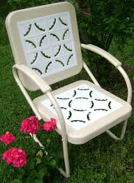 Vintage Chairs And Retro Tables 2 Vintage Metal Chairs Vintage Porch Vintage Patio Furniture