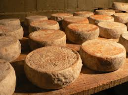 Brocciu Fromage De Brebis Corse 4 Outre La Charcuterie D Excellents Fromages Sont Produits Sur L Ile Dont Le Brocciu Alimentation Cuisine Et Vin Fromage