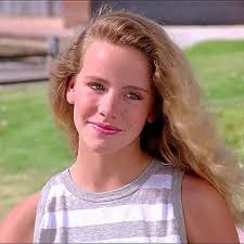 I was today-years-old when I realized Amanda Peterson ( Cindy Mancini)  from, “Can't Buy Me Love” was in the movie, “Annie”. 😳