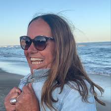 Cruz de Encarnación de los Ciclos, la Cruz indica el propósito de vida de  una persona. 😊Con esta cruz, es alguien que vino con una energía poderosa  de transformación. . 🌿Una cruz