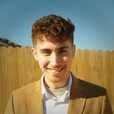 Ryan Nix's Instagram, Twitter & Facebook