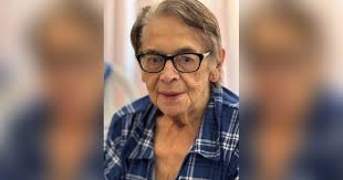 Obituary for Phyllis Georgina (Payne) Clifford