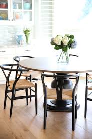 How To Choose A Round Kitchen Table And Chairs Saramichellewells Com