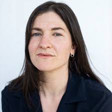 Lorsque j'ai rencontré Lorraine Pintal pour lui parler d'Othello, j'étais  loin de me douter qu'elle développait déj