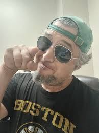 How social media changes photography dynamics?