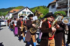 Stündliche wetter in gießen für die nächsten 7 tage: Hebelfest In Hausen Ein Wetter Wie Ein Gedicht Hausen Im Wiesental Badische Zeitung