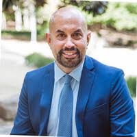 Robert Degrange's Instagram, Twitter & Facebook