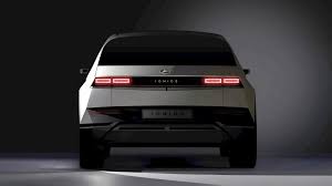 The hyundai ioniq 5 is a new electric suv that will be revealed in 2021 and is expected to go on sale before 2022. Hyundai S New Ioniq 5 Crossover Gets Over 62 Miles Of Range On A 5 Minute Charge