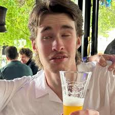 ben craig (@bbencraigg) • Instagram photos and videos