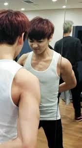 Sold by ruiyu and ships from amazon fulfillment. Intip 10 Potret Jungkook Bts Pamer Otot Army Siap Siap Meleleh
