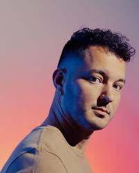 Chris (@chrisgatton)