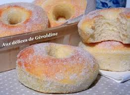Aux Delices De Geraldine Beignet Au Four Tres Bonne Recette Je L Ai Teste Et Mes Beignets Sont Tres Reussis Beignet Au Four Beignets Recette