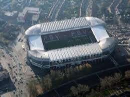 We're not responsible for any video content, please contact video file owners or hosters for any legal complaints. Vijf Jaar Na De 10 0 Nederlaag De Fans Van Psv Lachten Ons Keihard Uit