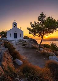 https://encrypted-tbn0.gstatic.com/images?q=tbn:ANd9GcSWSuU75uZLvdmJsoDH8Ykw_JgnP0DQw1rBtg&s