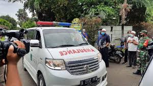 Biasanya selepas salat subuh, orang tersebut tidur lagi, jika membuka pintu kemudian ada maling, bagaimana? Kamwnicg95l2dm