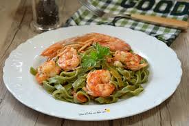 Ma in realtà il paese che ti ha dato i natali, come si dice, è la cina. Tagliatelle Verdi Con Sugo Di Gamberi Vorrei Diventare Una Brava Cuoca