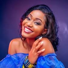 Ariana Narvaez's Instagram, Twitter & Facebook