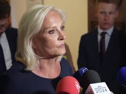 Législatives 2024 : dans la Sarthe, la défaite de Marie-Caroline Le Pen et  la débâcle du RN