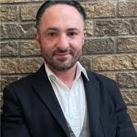 Jim Constantine's Instagram, Twitter & Facebook