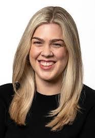 Lisa Madera's Instagram, Twitter & Facebook