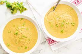 A slighted spiced version, works out at under 1 syn preserving i use chicken thigh fillets as they are more flavourful make sure your trim off any visible fat. Creamy Slimming World Chicken Soup Maker Recipe Tastefully Vikkie Cauliflower Soup Cauliflower Soup Recipes Creamy Chicken Soup Recipe