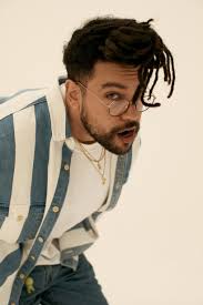 Jesse Baez presenta su álbum debut “Amor en Español”