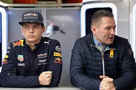 Jij kan ons helpen door een aantal vragen te beantwoorden, zodat we ons platform. Jos Verstappen Max Will Be With Red Bull Next Year Grand Prix 247