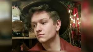 High school senior killed in wreck days before graduation