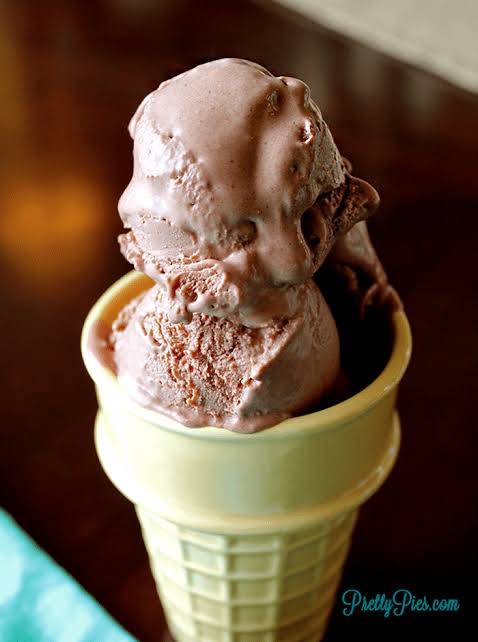 Creamy Chocolate Keto Ice Cream, AI generated