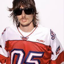 Marcos Menchaca's Instagram, Twitter & Facebook