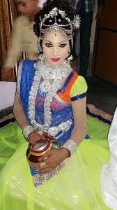 I can never seem to get my makeup looking that awesome and i have alot of drag friends. Indian Queens