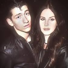 I miss this copule so much #lanadelrey #alexturner