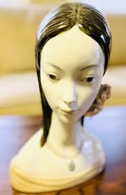 Target Nutcracker 2009 Girl Figurine Singer Rock Star Limited Edition  3/13100 Figurines