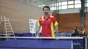 En nuestro descubrimiento de lugares hermosos y accesibles de aranjuez con silla de ruedas y handbike, tuvimos la oportunidad de conocer el club de tenis de aranjuez de la mano de álvaro plaza, miembro de su junta directiva, quien nos enseñó las instalaciones y nos presento a vidal díez. Tenis De Mesa Paralimpicos