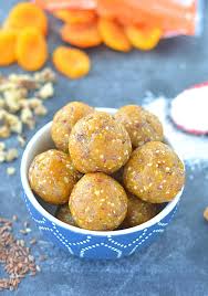 Ingredients 2 Cup Almonds 1 Cup Desiccated Unsweetend Cococut 1 Cup Pitted Dates 1 4 Cup Golden Ra Dessert Recipes For Kids Energy Bites Recipes Healthy Baking