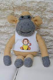 Monkey stripes is a quick knit that can be made in a get monkey stripes hat free knitting pattern. Ravelry Cazfergo S Pg Tips Monkey