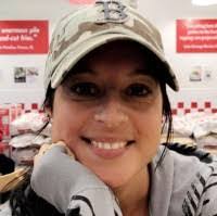 Tracy Borges's Instagram, Twitter & Facebook