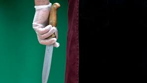 Toulouse Il Suspecte Son Voisin D Avoir Vendu Du Beurre Aux Allemands Et Le Menace Avec Un Couteau Ladepeche Fr