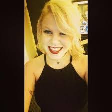 Elijah Hollenbaugh's Instagram, Twitter & Facebook