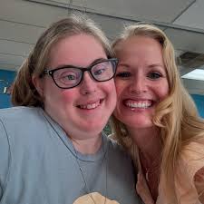 Some of our Company members had the great opportunity to serve at  @jumpthemoonfoundation, modeling in classical ballet attire so artists with  different abilities could photograph, sketch, and paint what they saw. It