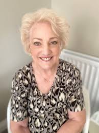 Tribute to Shirley Mary Fitz-Earle, 1935