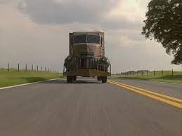 Jeepers Creepers 1 2001 300mb Brrip Dvdrip Resumable Direct Download Mediafire Link Jeepers Creepers Scary Movies Jeepers